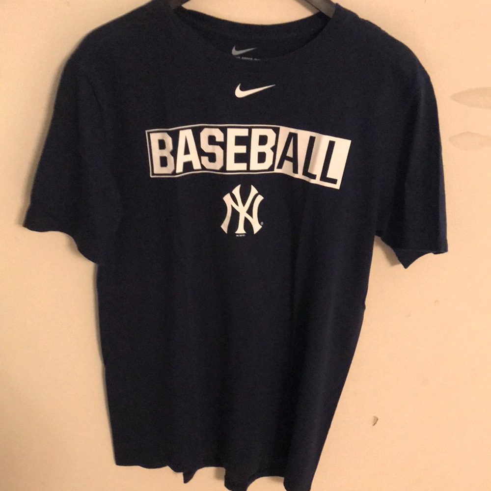 Nike Tee
